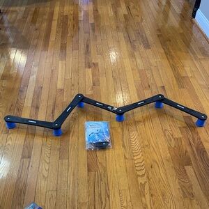 Stickhandling trainer